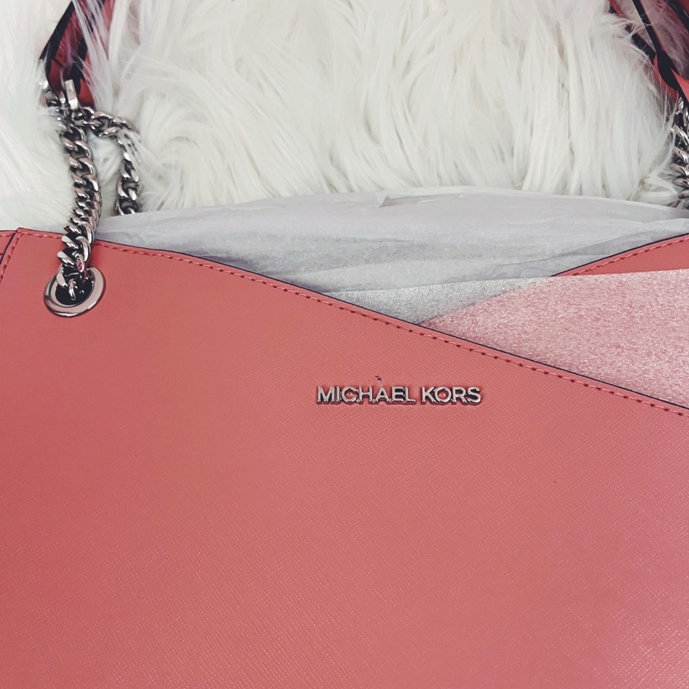 Michael Kors Jet Set bag ✨brand new - Picture 3 of 3